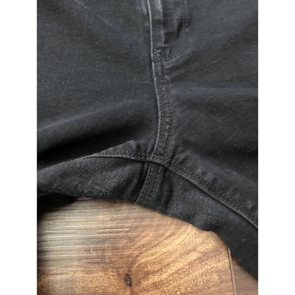 White House Black Market Womens Jeans XL Black Tapered Leg Back Pockets Pants - Picture 10 of 10